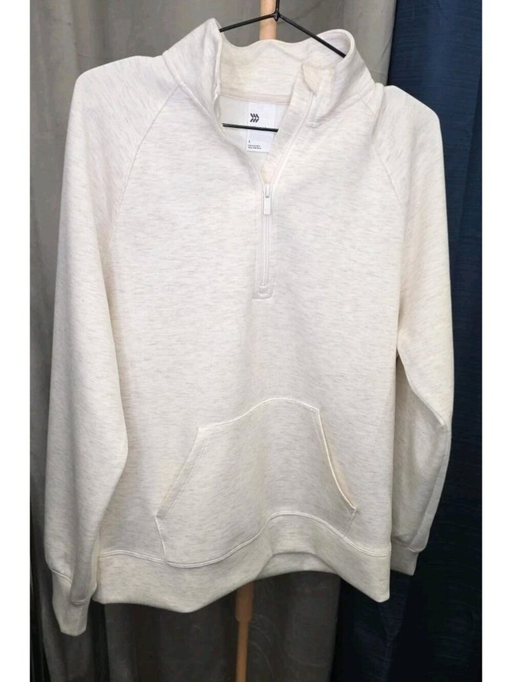 All in Motion Womens Sm. Half Zip Pullover Sweatshirt Oatmeal. Wl445